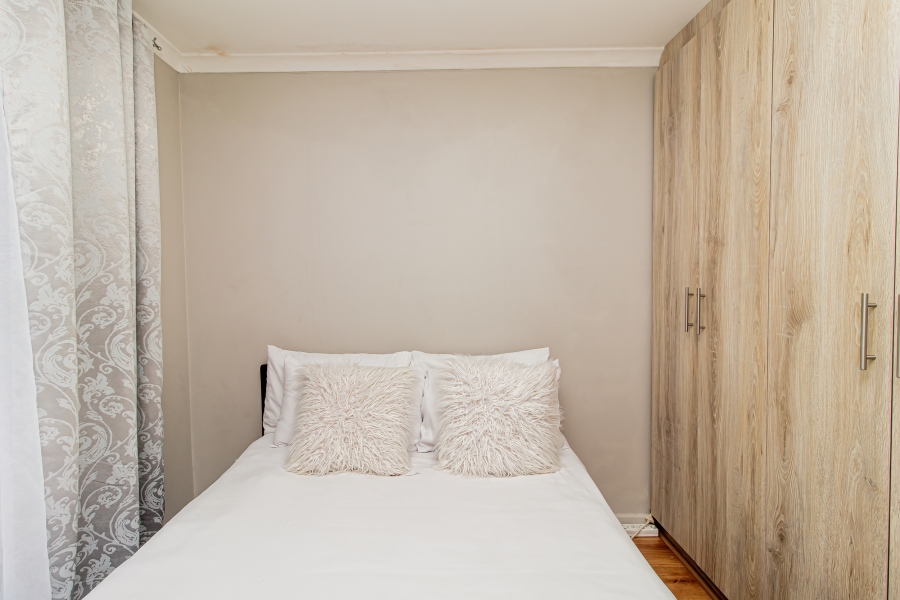 3 Bedroom Property for Sale in Parklands East Western Cape